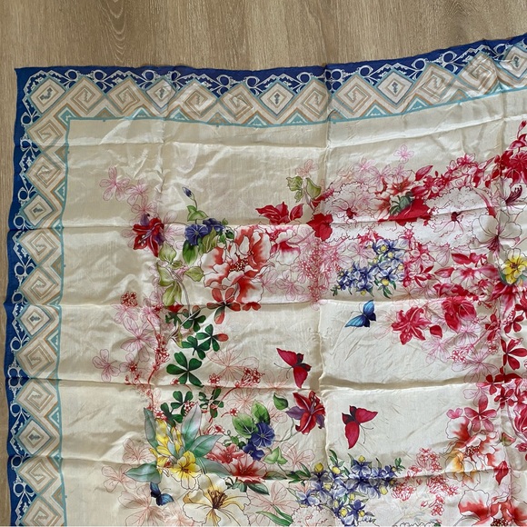 Johnny Was Silk Scarf - Picture 4 of 6